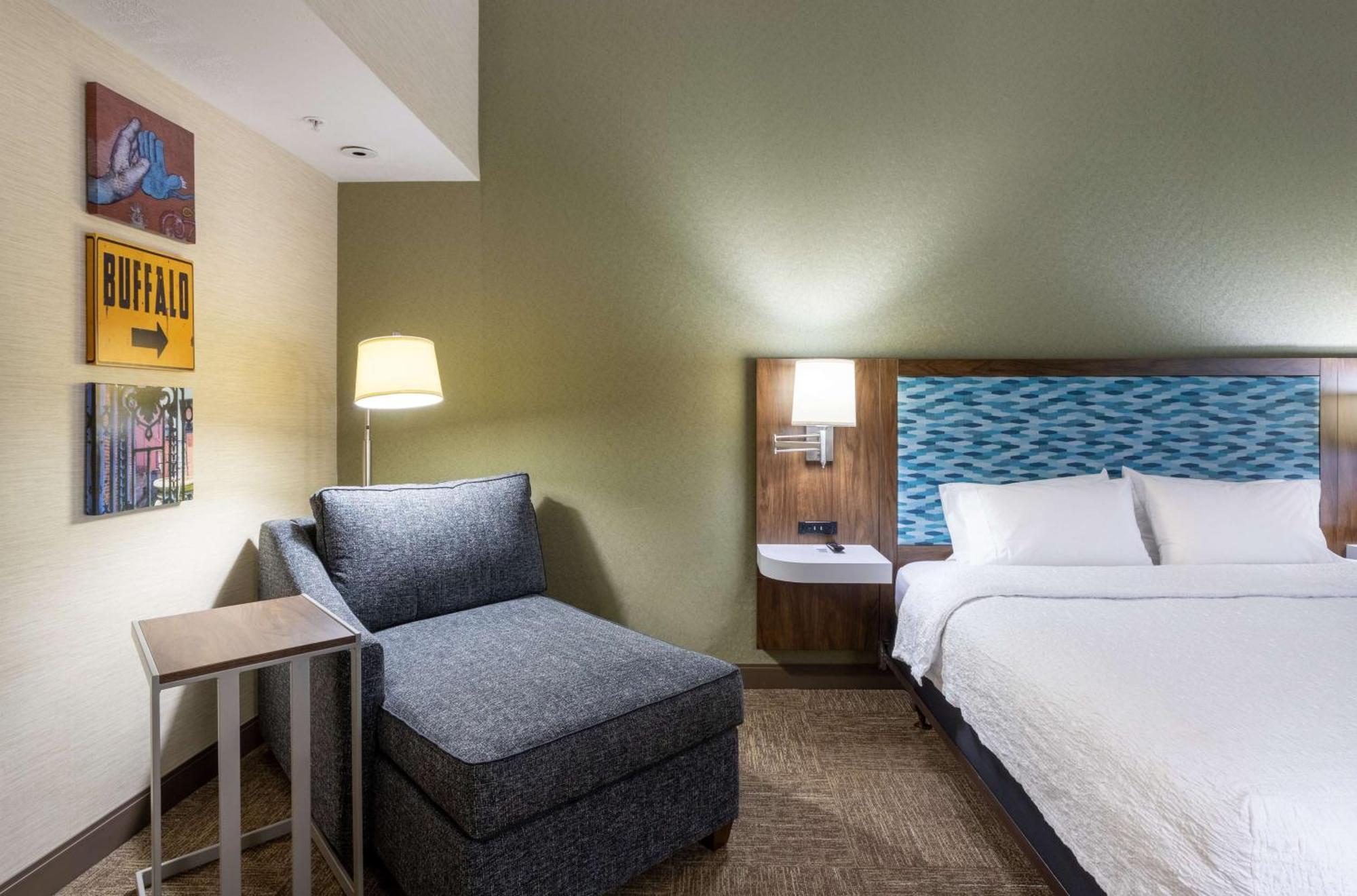 Hampton Inn Buffalo-South/I-90 West Seneca Exteriör bild